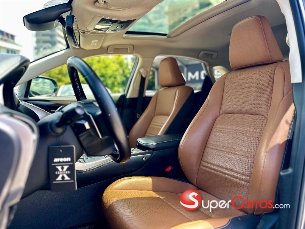 2021 Lexus NX 300 — foto 6 / 12
