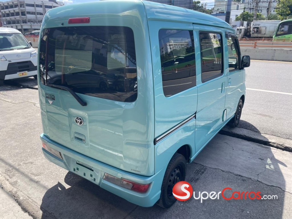 2020 Toyota Pixis — foto 3 / 11