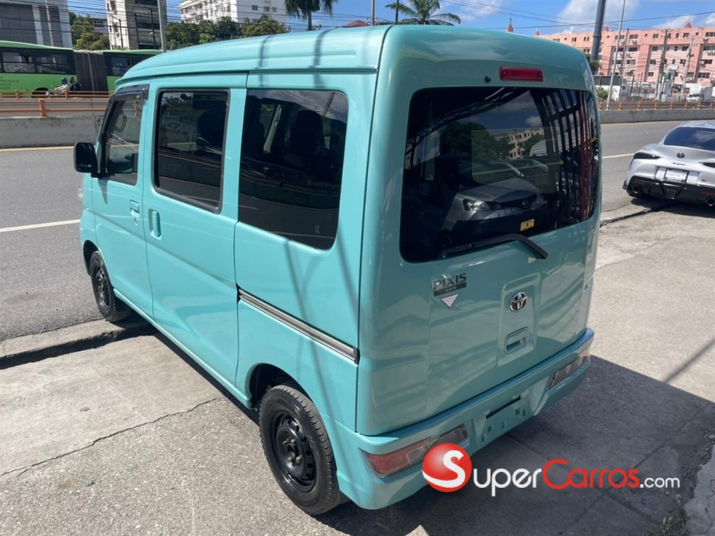2020 Toyota Pixis — foto 4 / 11