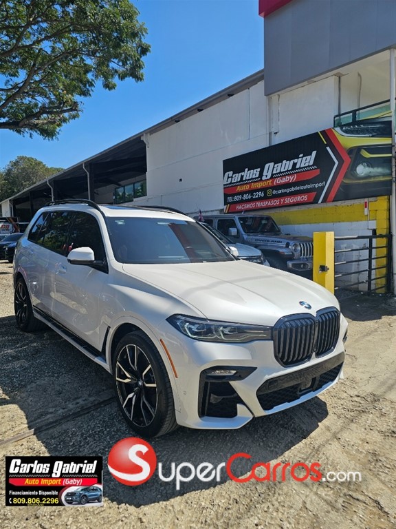 2022 BMW X 6 xDrive40i — foto 2 / 10
