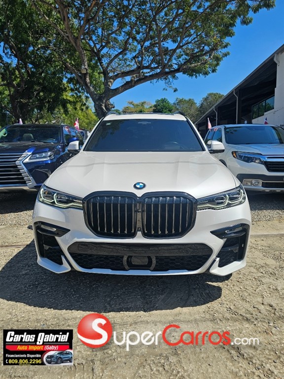 2022 BMW X 6 xDrive40i — foto 3 / 10