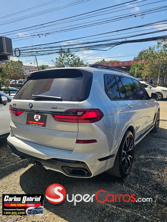 2022 BMW X 6 xDrive40i — foto 4 / 10