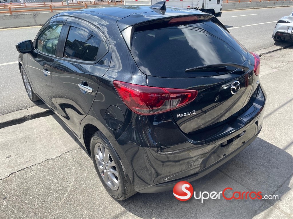 2020 Mazda Mazda2 — foto 4 / 11