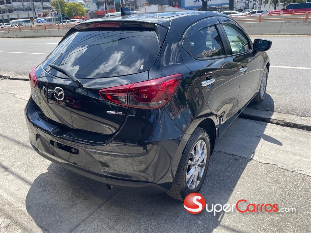2020 Mazda Mazda2 — foto 5 / 11