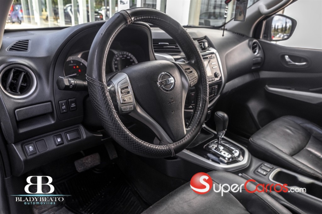 2019 Nissan Frontier LE — foto 2 / 12