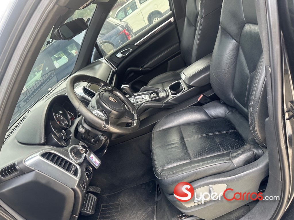 2011 Porsche Cayenne — foto 7 / 9
