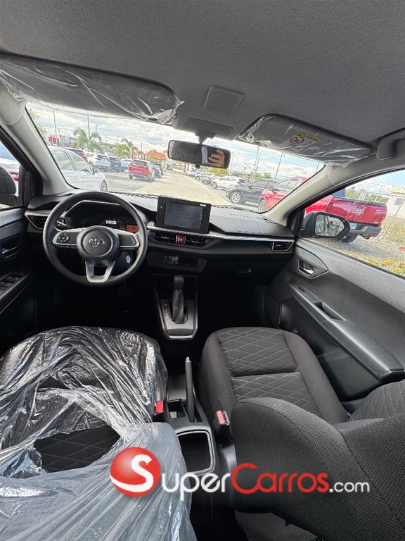 2026 Toyota Agya — foto 8 / 10