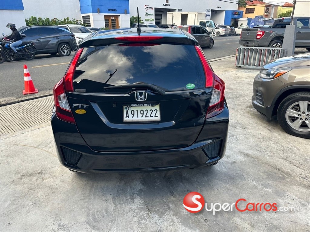 2016 Honda Fit — foto 6 / 11