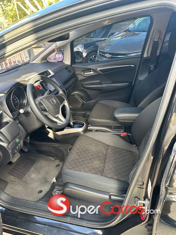 2016 Honda Fit — foto 9 / 11