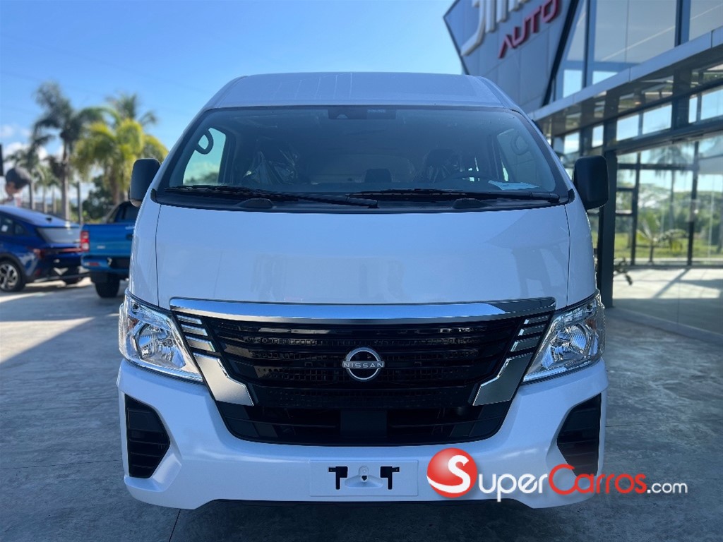 2026 Nissan Urvan — foto 2 / 12