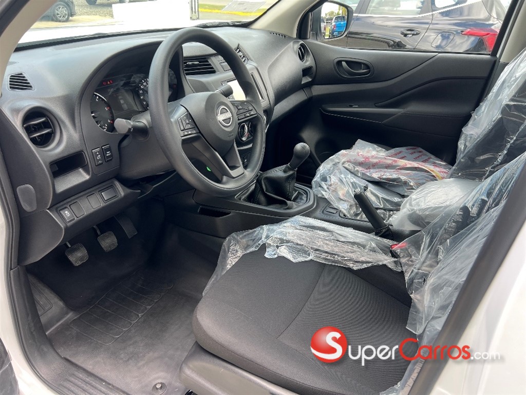 2026 Nissan Frontier S — foto 7 / 9