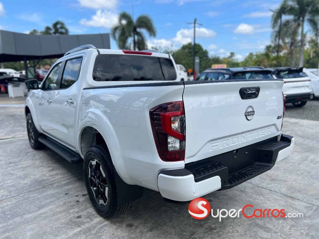 2026 Nissan Frontier LE — foto 4 / 12