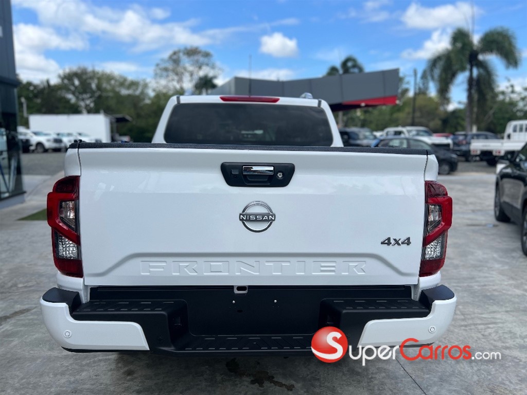 2026 Nissan Frontier LE — foto 5 / 12