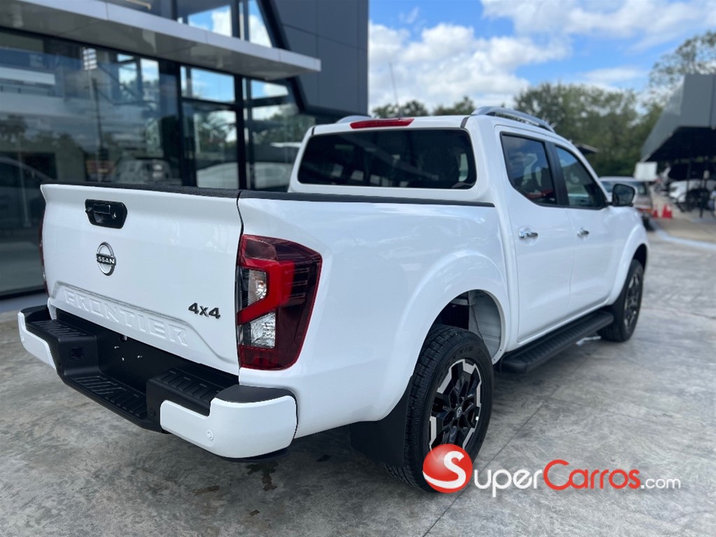 2026 Nissan Frontier LE — foto 6 / 12