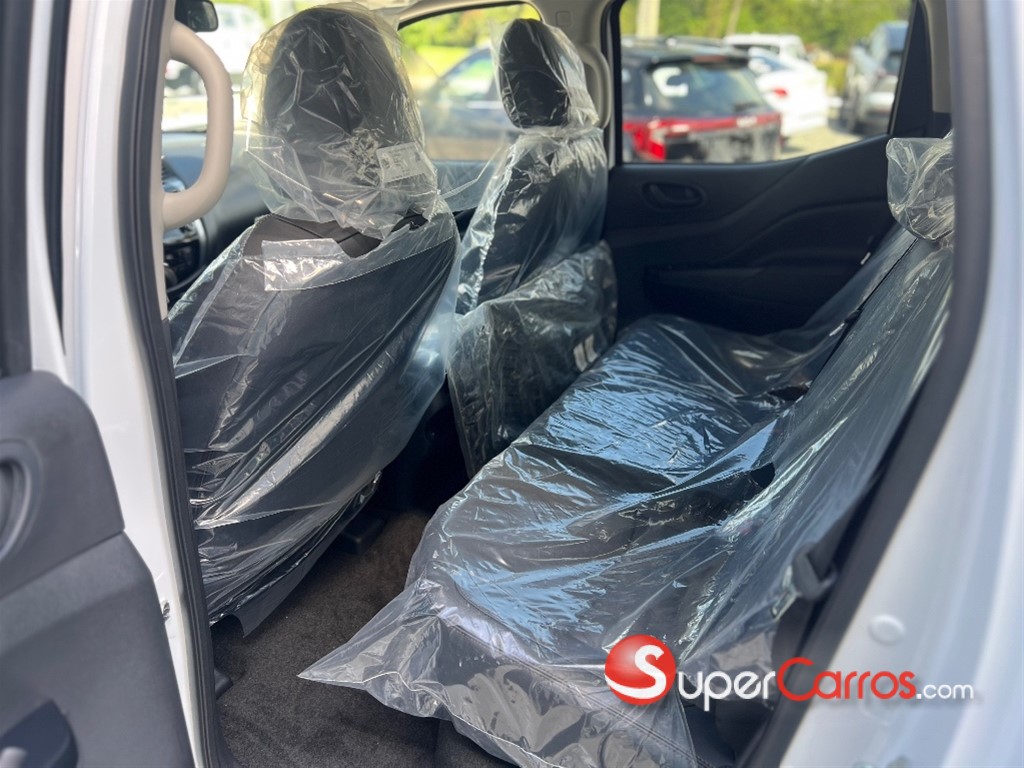 2026 Nissan Frontier LE — foto 8 / 12
