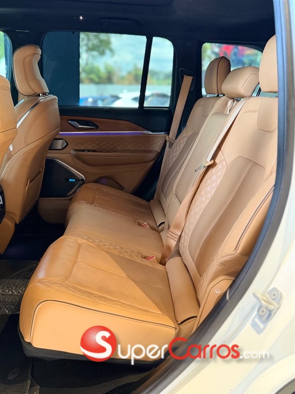 2022 Jeep Grand Cherokee Summit 4xe — foto 7 / 12