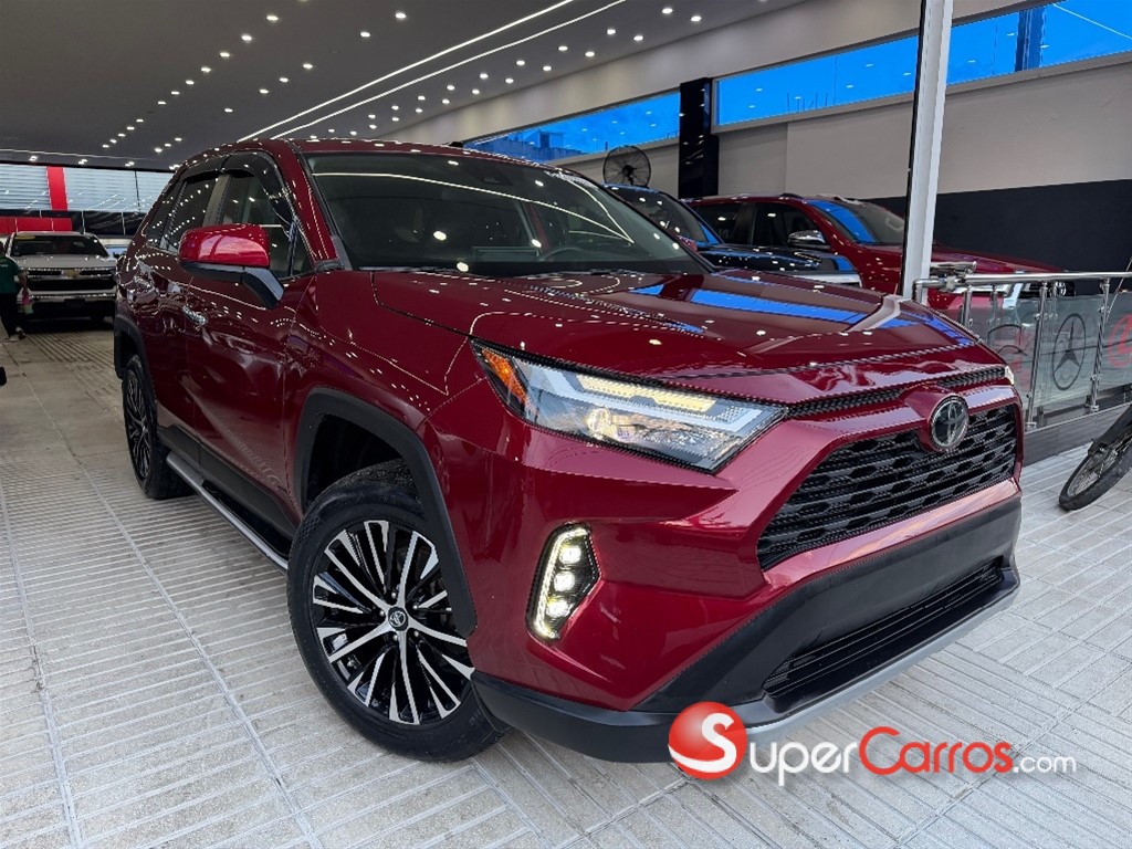 2023 Toyota RAV4 LE — foto 2 / 7