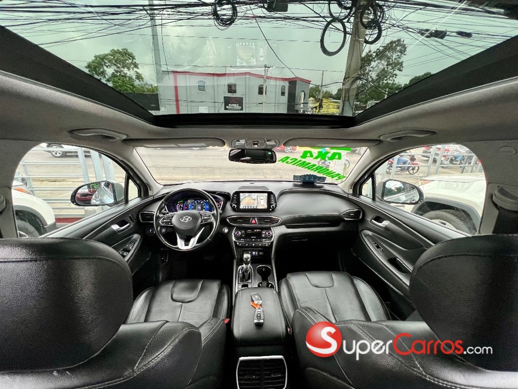 2020 Hyundai Santa Fe Limited — foto 10 / 12