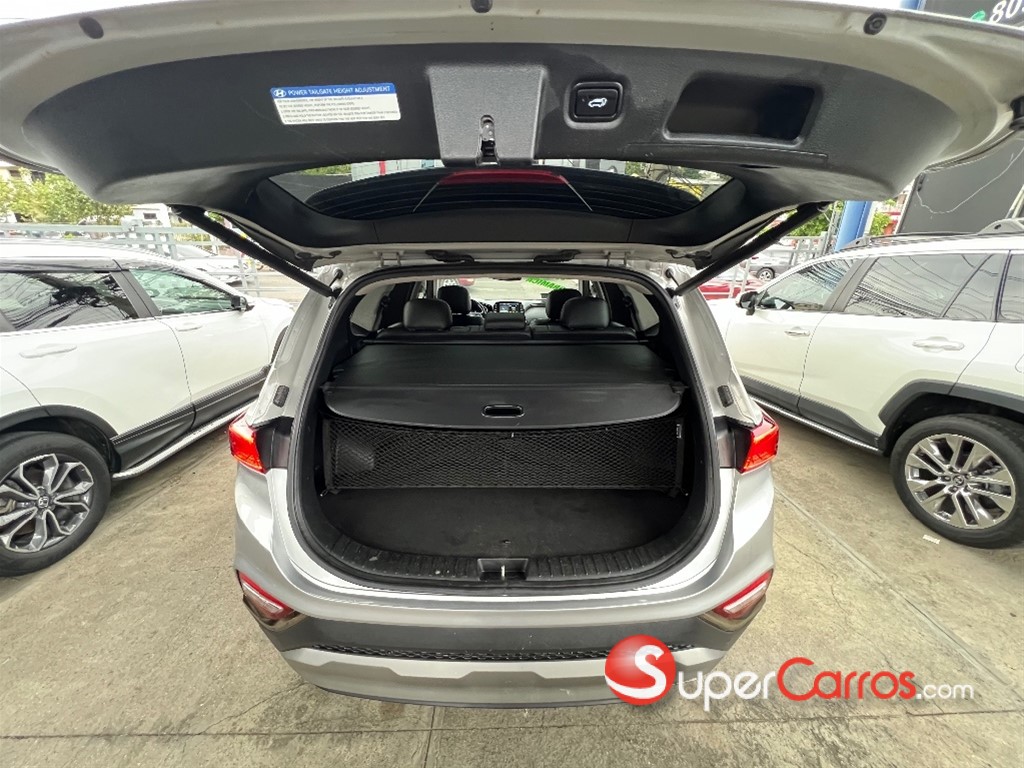 2020 Hyundai Santa Fe Limited — foto 11 / 12
