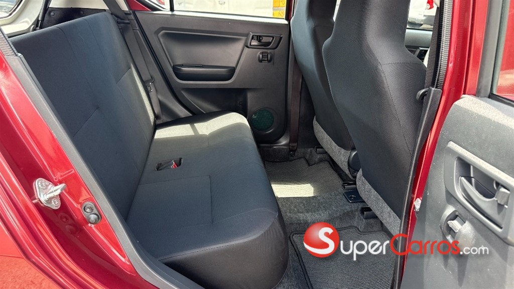 2021 Daihatsu Mira — foto 3 / 12