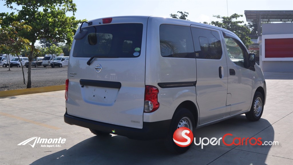 2020 Nissan NV 200 — foto 3 / 10