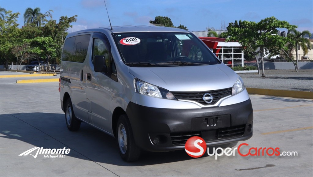 2020 Nissan NV 200 — foto 4 / 10