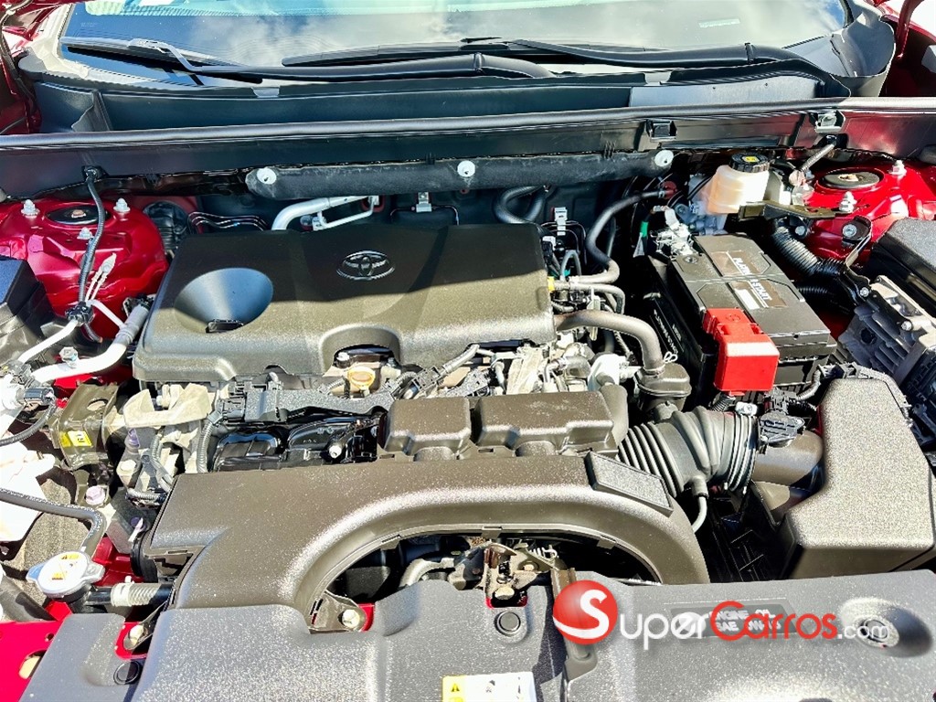 2020 Toyota RAV4 XLE Premium — foto 10 / 12