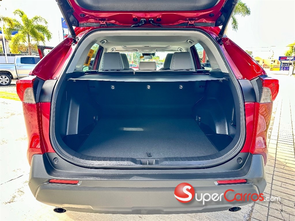 2020 Toyota RAV4 XLE Premium — foto 11 / 12