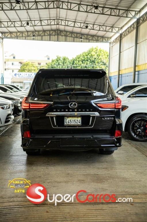 2018 Lexus LX 570 — foto 5 / 12