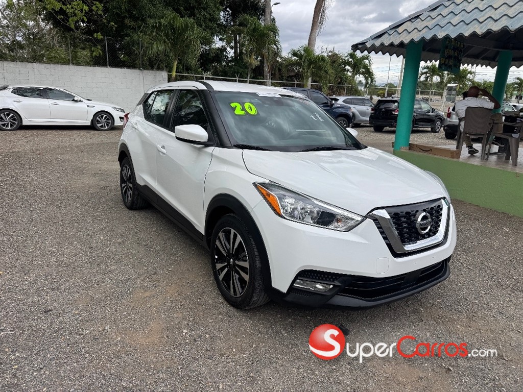 2020 Nissan Kicks SV