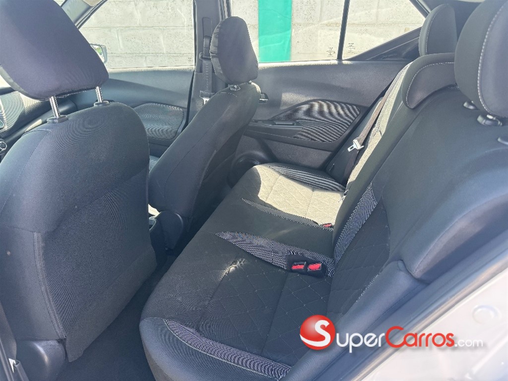 2020 Nissan Kicks SV — foto 9 / 10