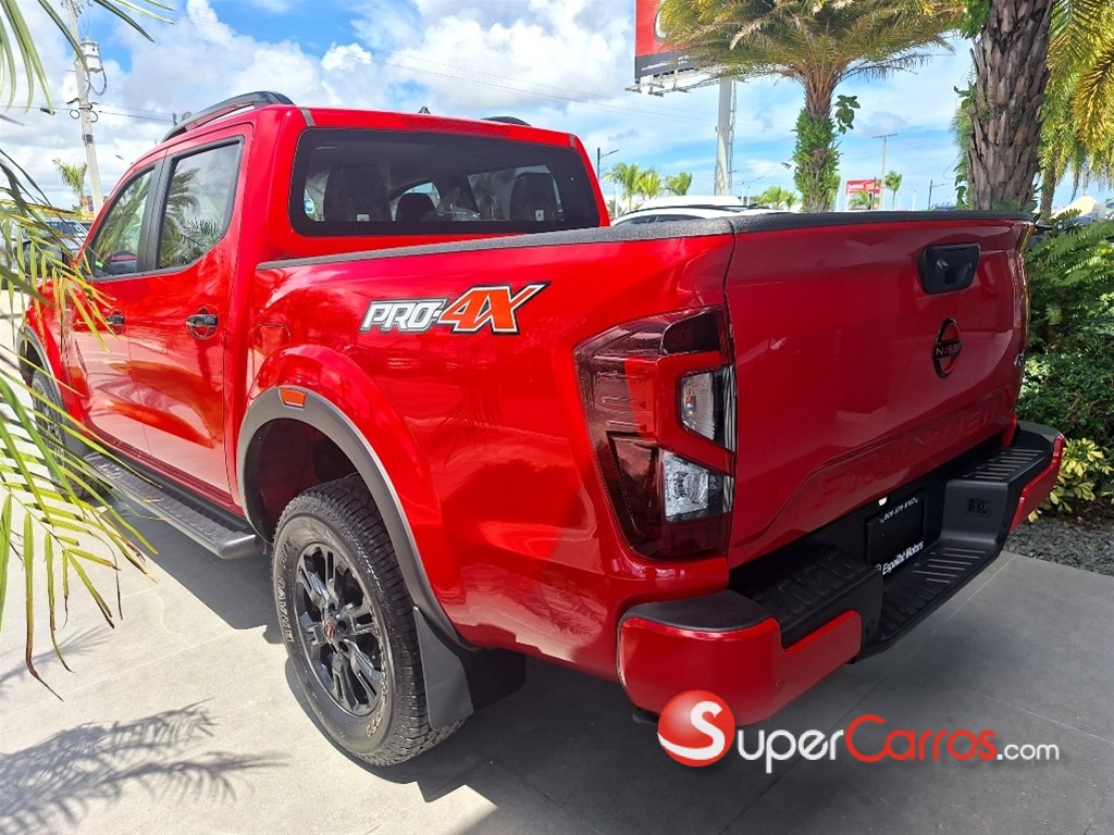 2026 Nissan Frontier Pro-4X — foto 5 / 6
