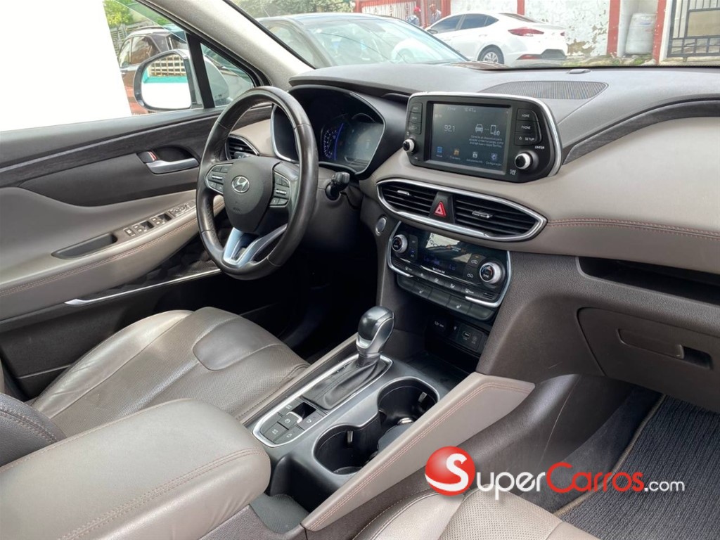 2020 Hyundai Grand Santa Fe Ultimate — foto 2 / 12
