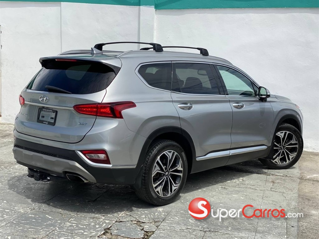 2020 Hyundai Grand Santa Fe Ultimate — foto 9 / 12