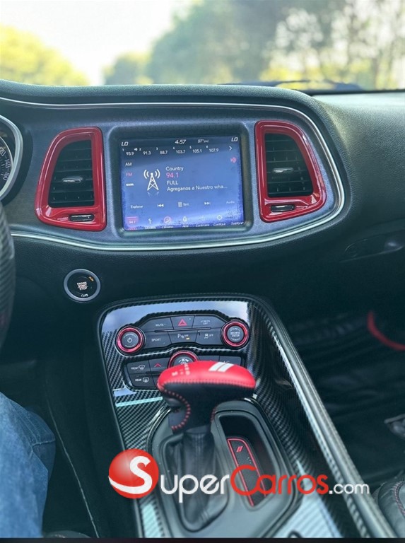 2018 Dodge Challenger SXT — foto 6 / 6