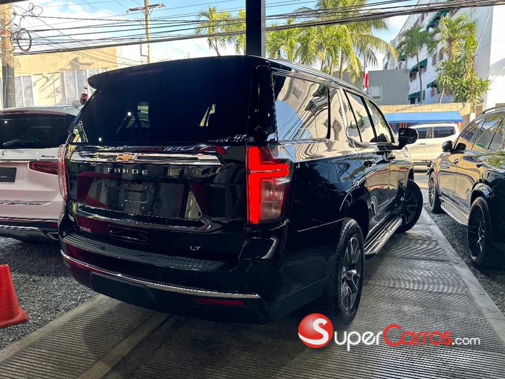2021 Chevrolet Tahoe LT — foto 4 / 8