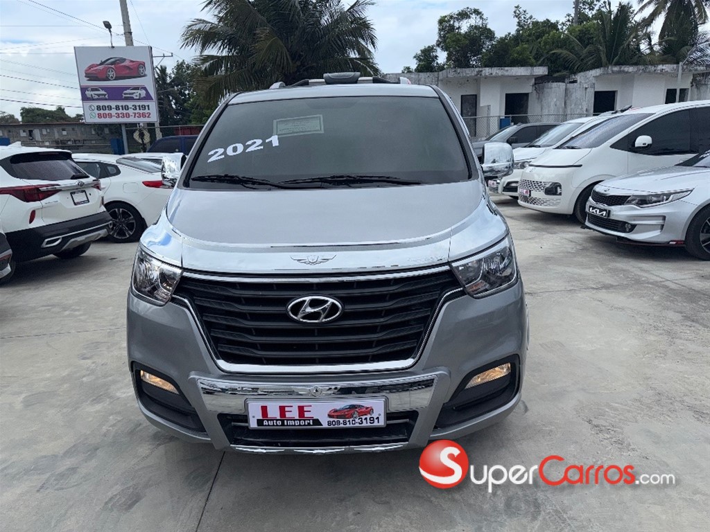 2021 Hyundai Grand Starex