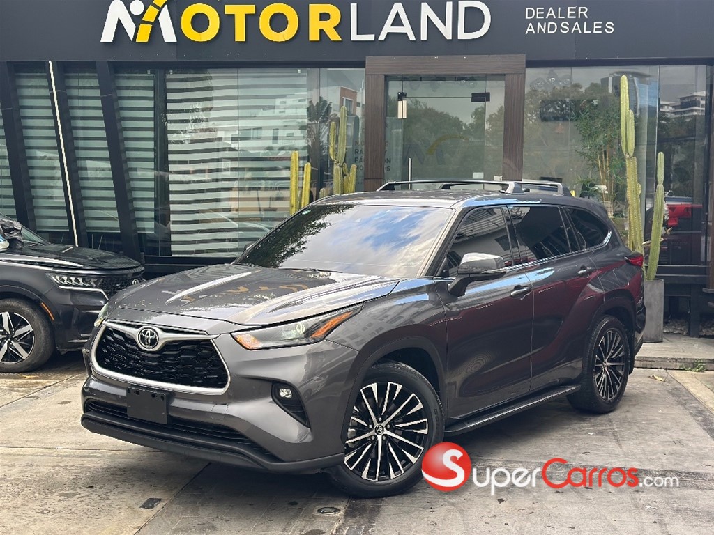 2022 Toyota Highlander LE