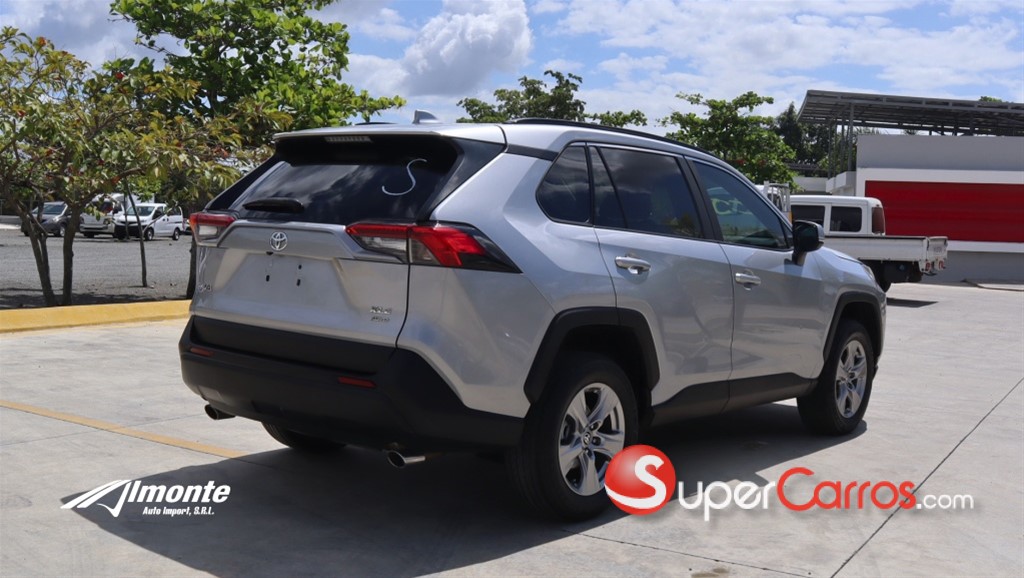 2022 Toyota RAV4 — foto 3 / 11