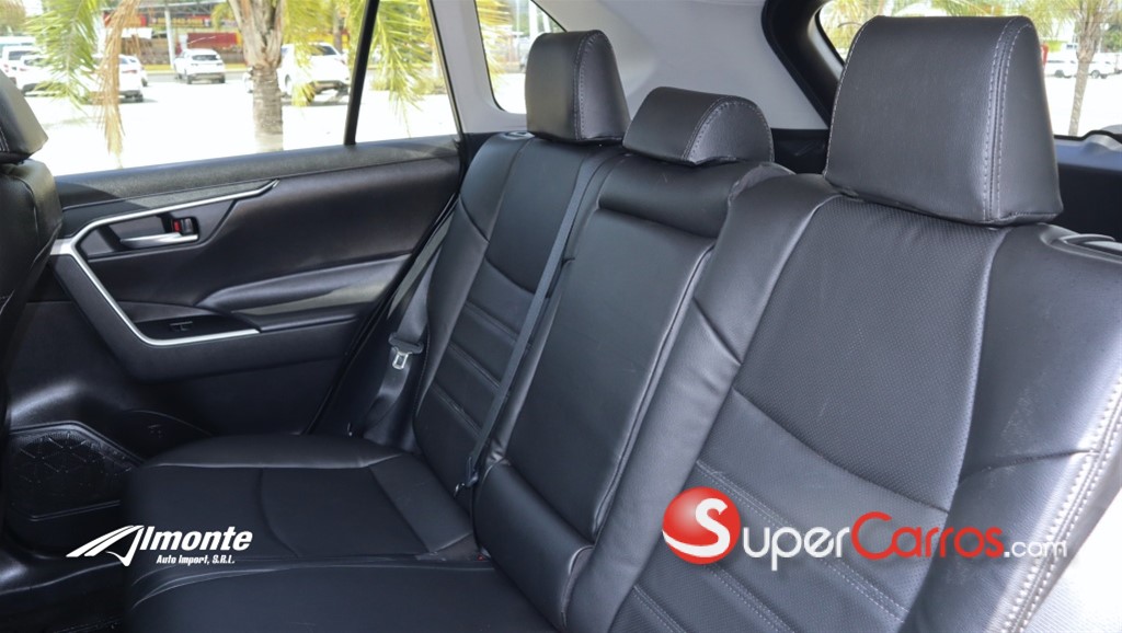 2022 Toyota RAV4 — foto 7 / 11