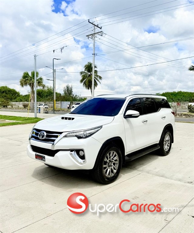 2018 Toyota Fortuner SRV