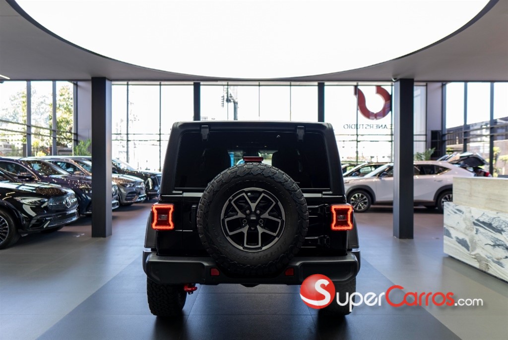 2026 Jeep Wrangler Rubicon — foto 4 / 10