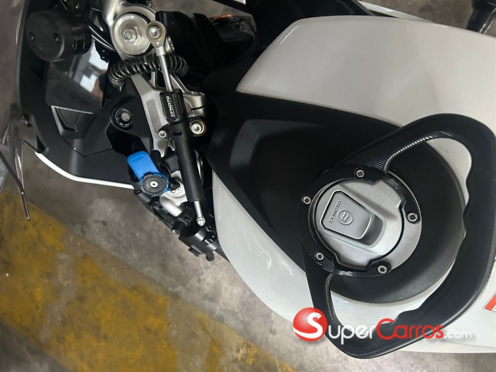 2025 CF Moto 650 — foto 4 / 10