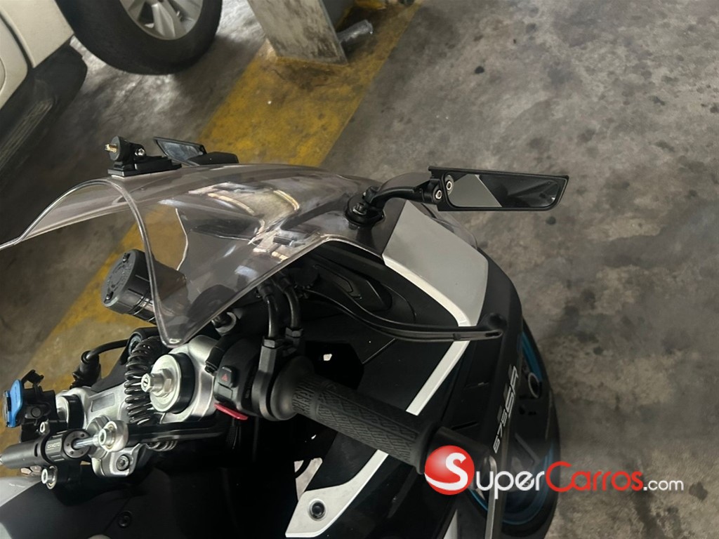 2025 CF Moto 650 — foto 9 / 10