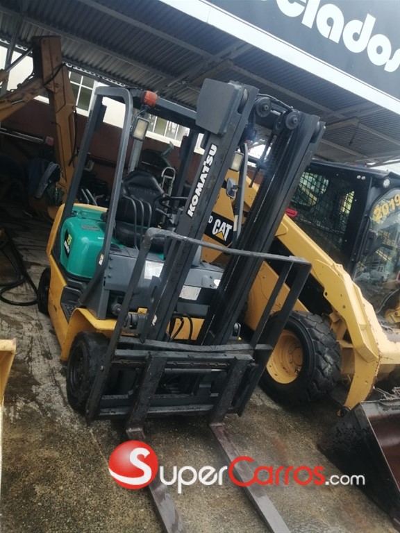 2009 Komatsu Forklift — foto 3 / 6