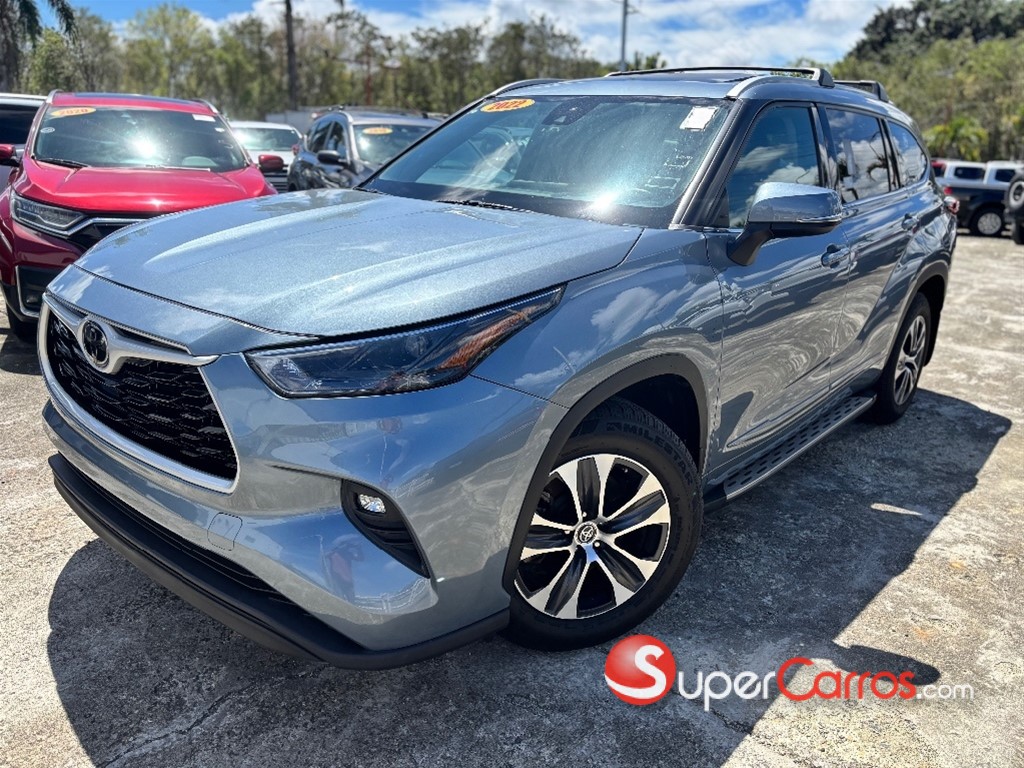 2022 Toyota Highlander XLE