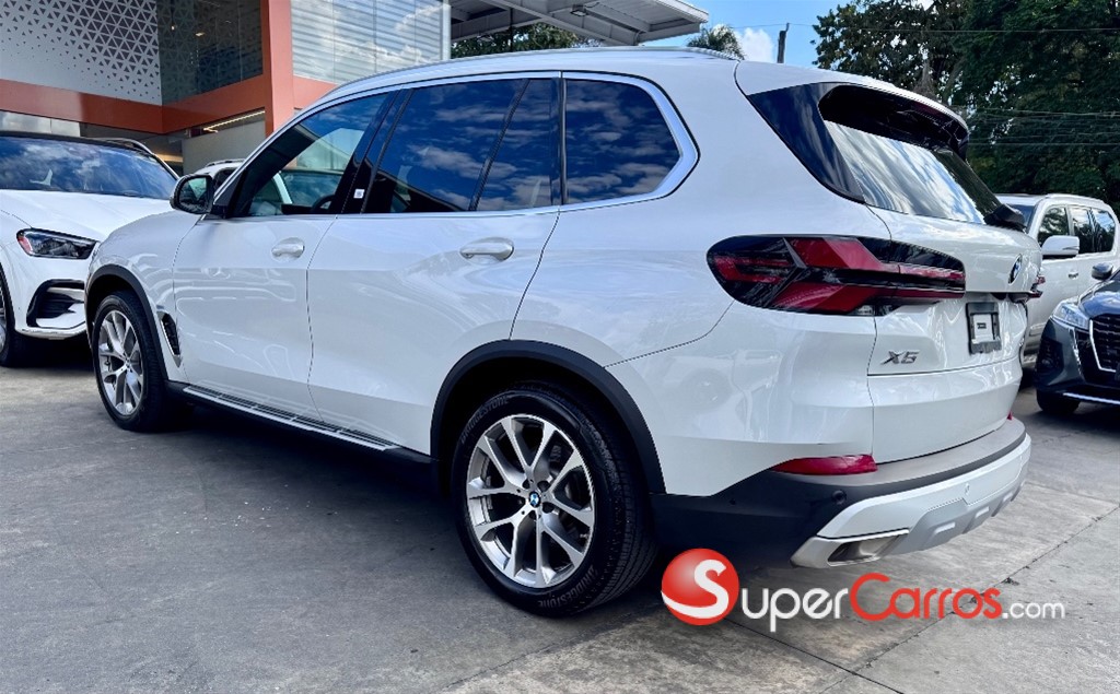 2024 BMW X 5 XDRIVE 40i — foto 7 / 10