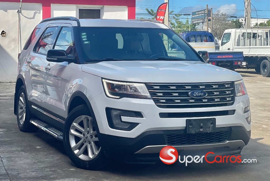 2017 Ford Explorer XLT 4WD