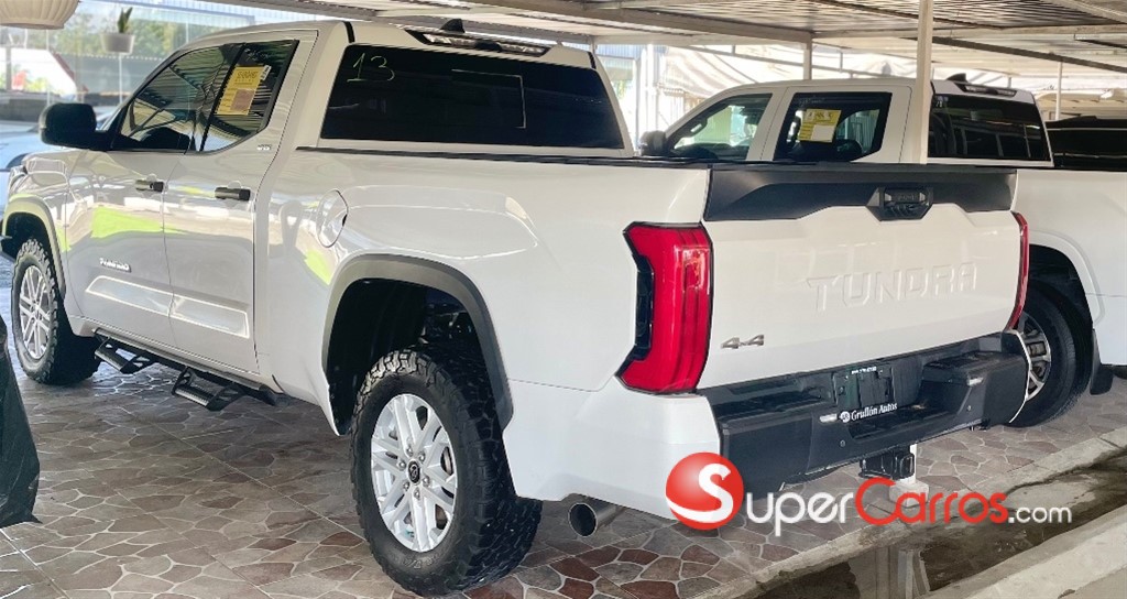 2022 Toyota Tundra SR5 — foto 4 / 8