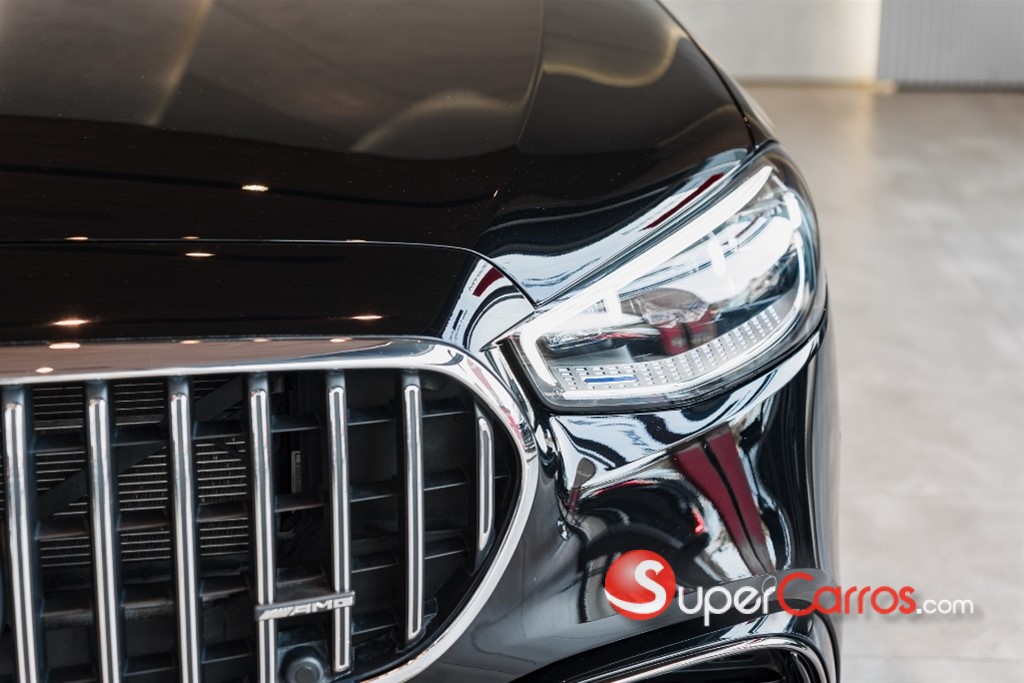 2025 Mercedes-Benz Clase S 63 E PERFORMANCE — foto 3 / 12